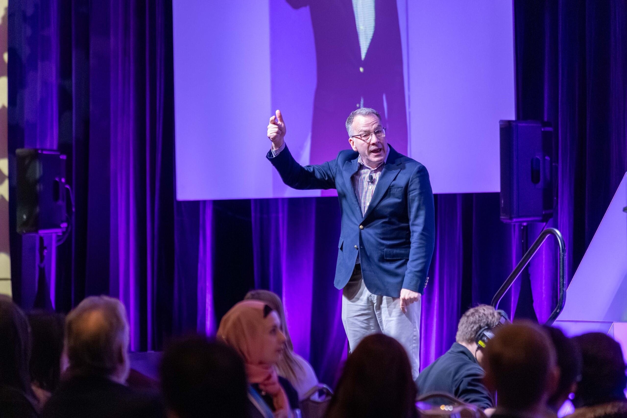 Calling all speakers, educators, and dental experts